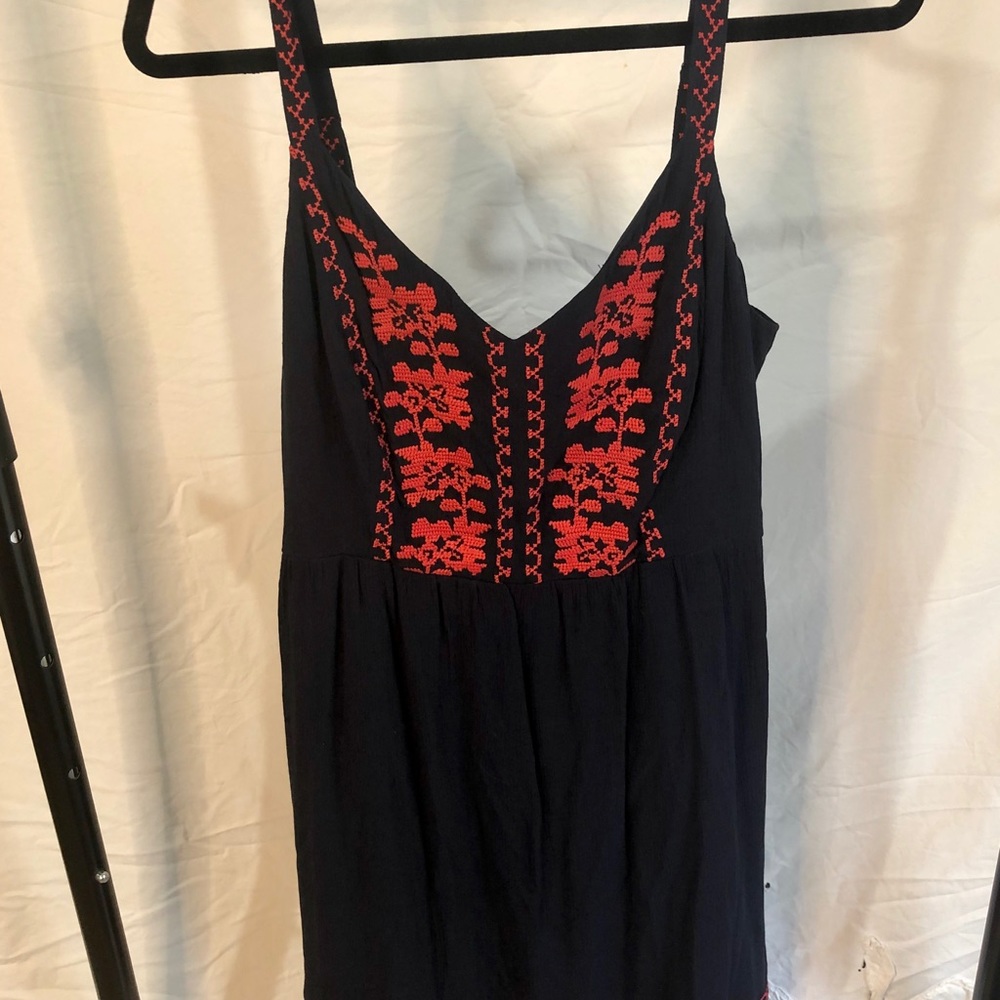 Market and spruce elastic waist slip dress.